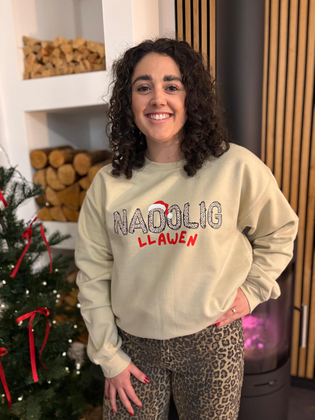 Leopard Print Nadolig Llawen